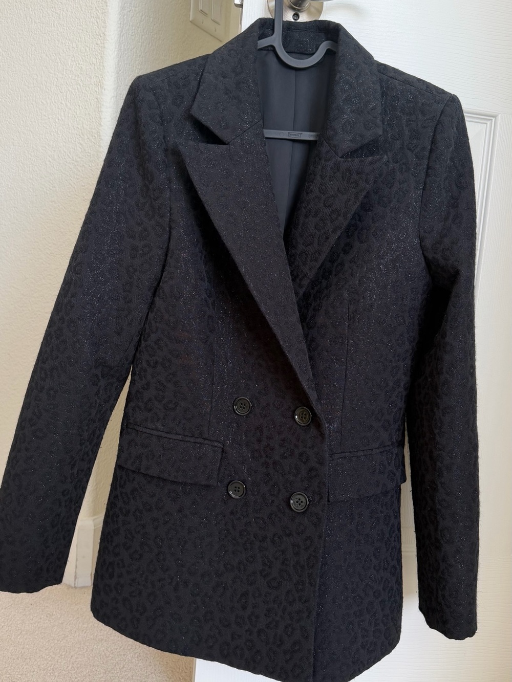 & Other Stories Black Double-Breasted Leopard-Textured Blazer